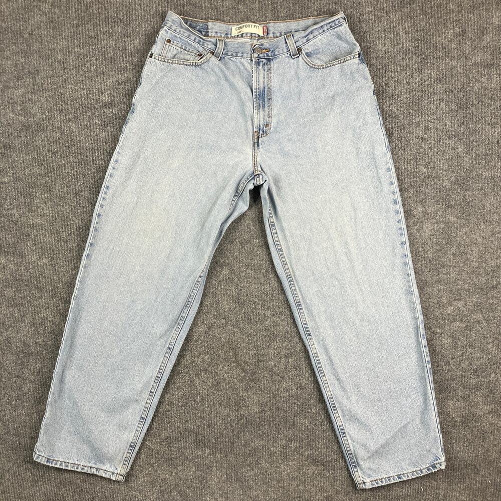 Light Wash Men’s Jeans - Classic Straight Fit